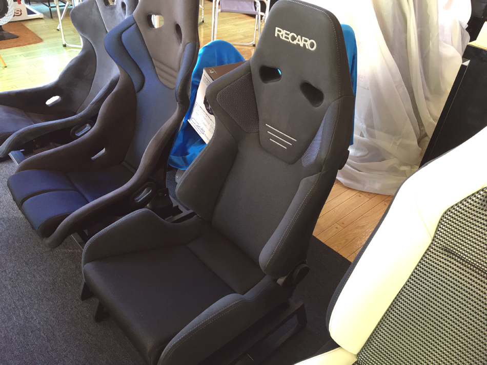 RECARO SR-6 GK100S 展示中です☆ - Fukushima's Blog