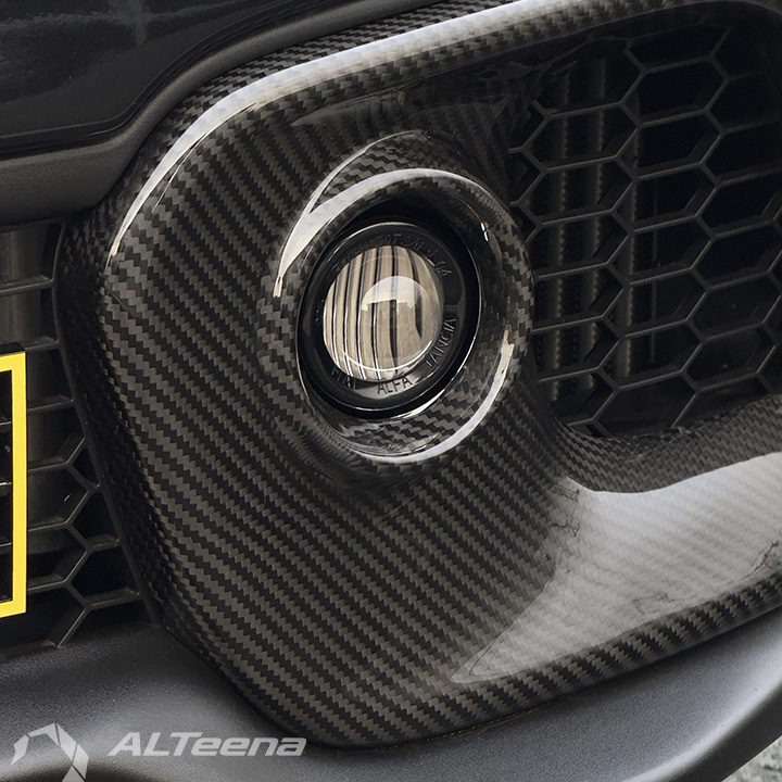 ABARTH500,595/695 ドライカーボン製フロントフォグ＆ダクト